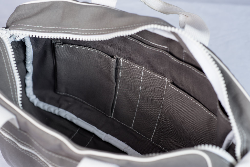 CLA-Briefcase_Interior